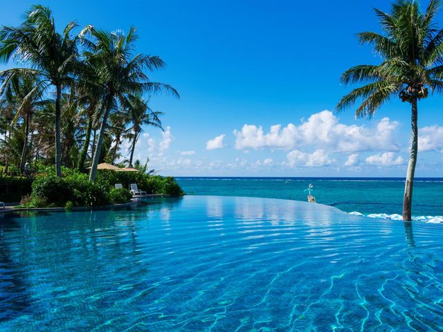 ラグーンプール（屋外）の画像